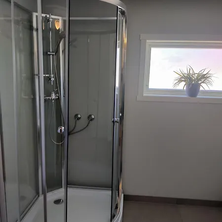 Feelhome 4 Bedrooms Polarvegen *