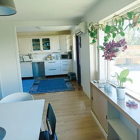 Feelhome 4 Bedrooms Polarvegen Tromso